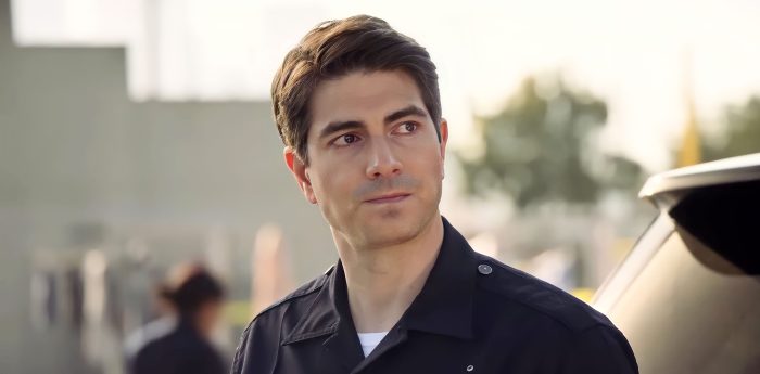 Arrowverse and the rookie vet brandon routh is heading to another fan favorite tv show
