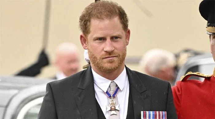 Amid privacy trial allegedly the trust is gone between prince harry and the royal family