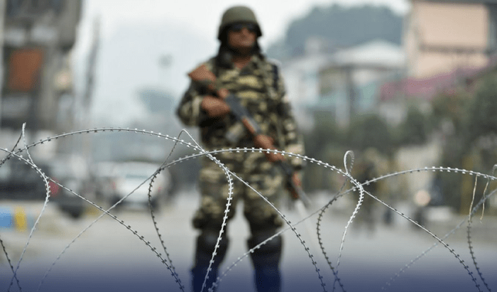 Universal orlando trolls disney worlds reservation policy with a great back to the future joke