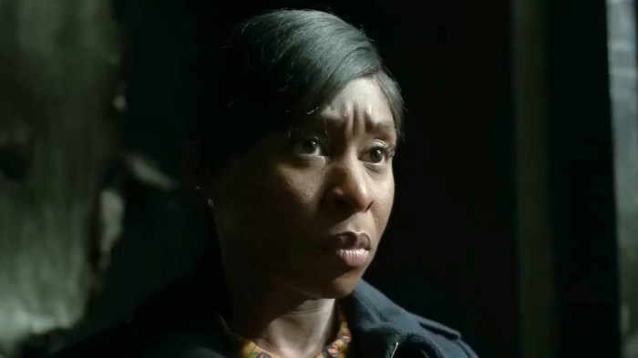 Luther the fallen sun reviews are here see what critics are saying about idris elbas netflix movie