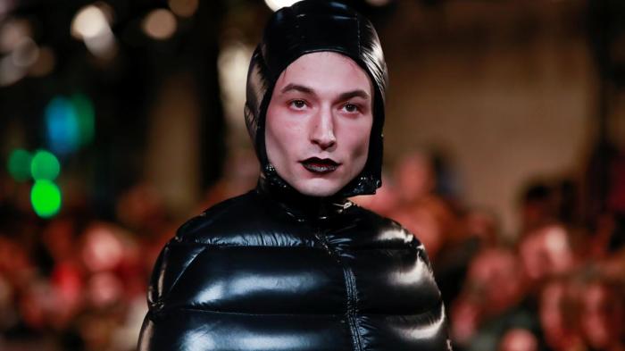 The flash star ezra miller reverses course agrees to plead guilty to burglary charge