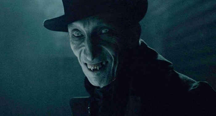 Adapting stephen kings jerusalems lot 2021s chapelwaite is a creepy and horrific prequel to kings beloved vampire novel