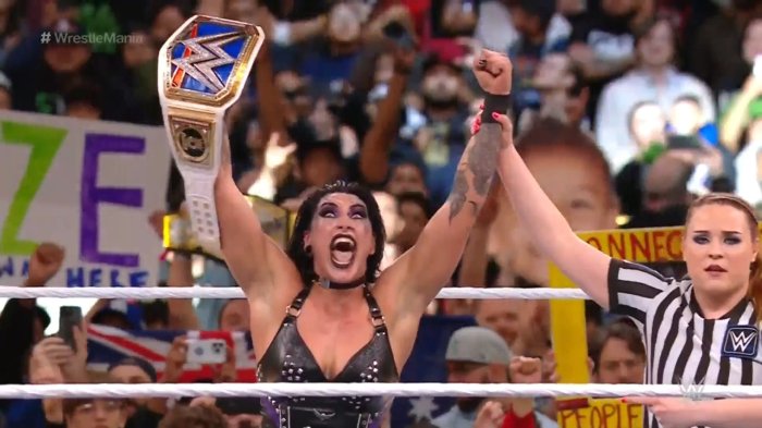 Which wwe womens champion should rhea ripley challenge at wrestlemania 39
