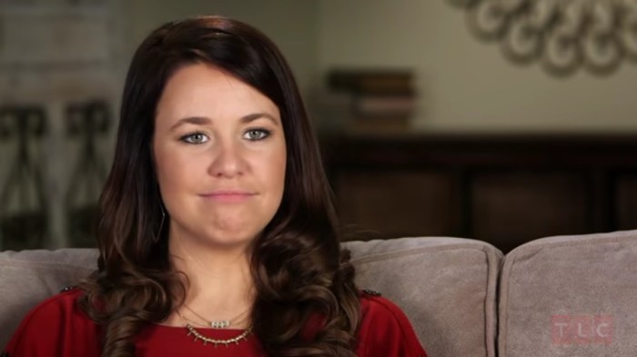 Duggar josh leaving rehab banned anna bob silence jim luxurious buys scared alone jill pregnant jessa central america flees bans Duggar josh leaving rehab banned anna bob silence jim luxurious buys scared alone jill pregnant jessa central america flees bans