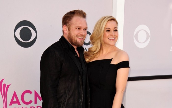 American idol alum kellie picklers husband kyle jacobs is dead at 49