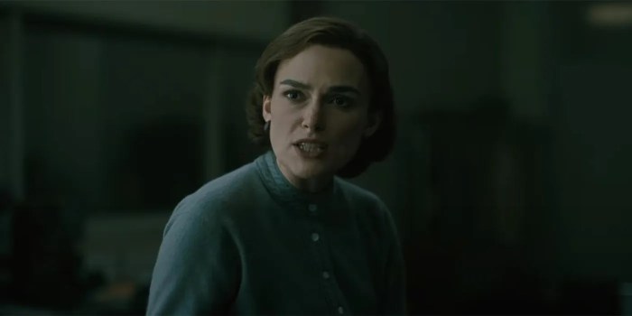 Hulus boston strangler trailer shows keira knightley and carrie coon as investigative journalists who broke 60s murder case