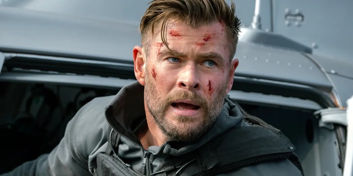 After chris hemsworth mistook him for an extraction 2 stuntman logan lerman hilariously reveals he played along