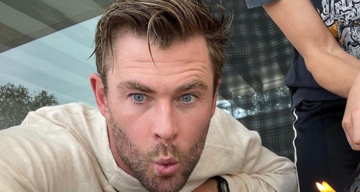 Elsa pataky pushed her kids face into his birthday cake as chris hemsworth looked on not everyone thought it was in good fun