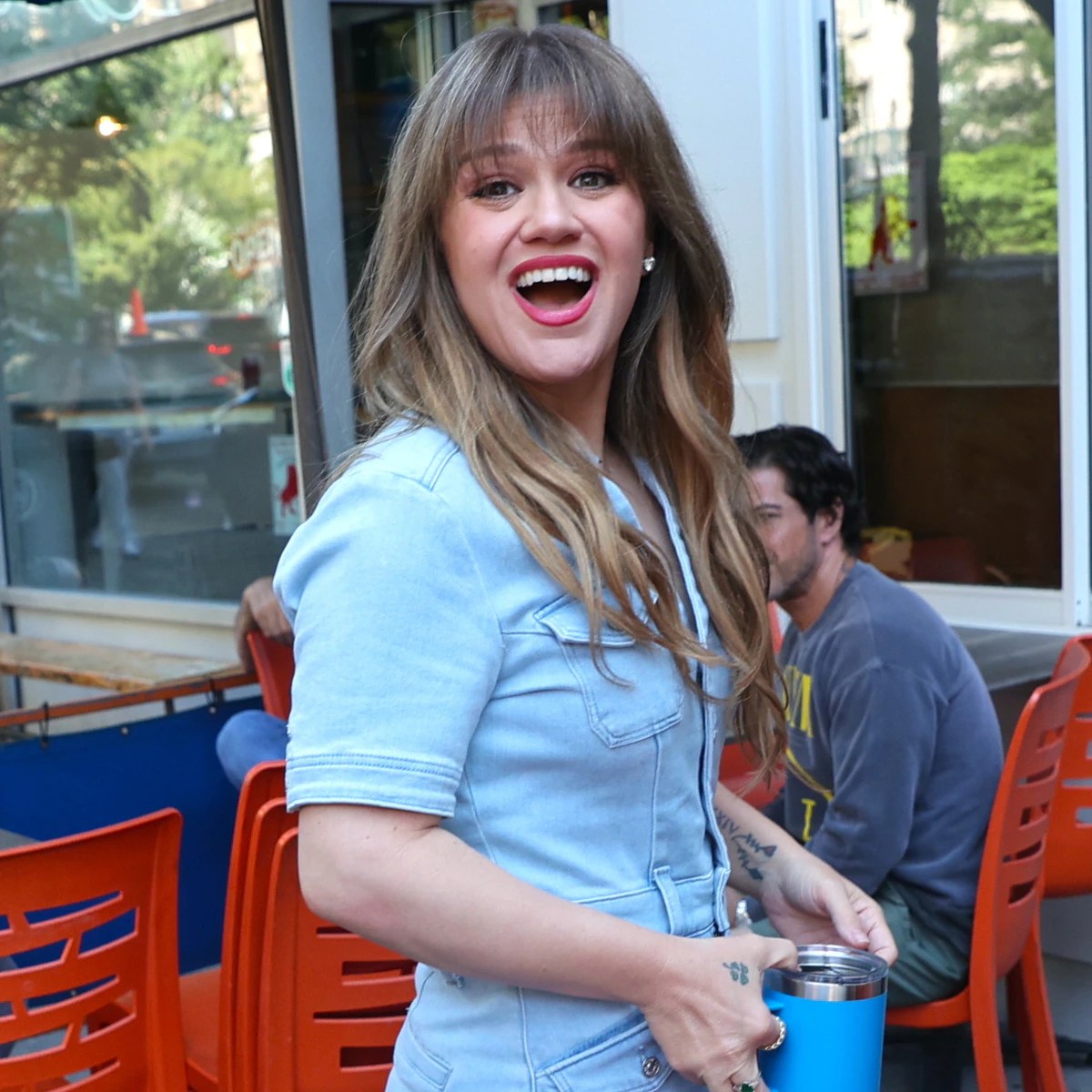 Clarkson divorce Kelly clarkson gives blunt update on her dating life as she prepares to release new music about her divorce