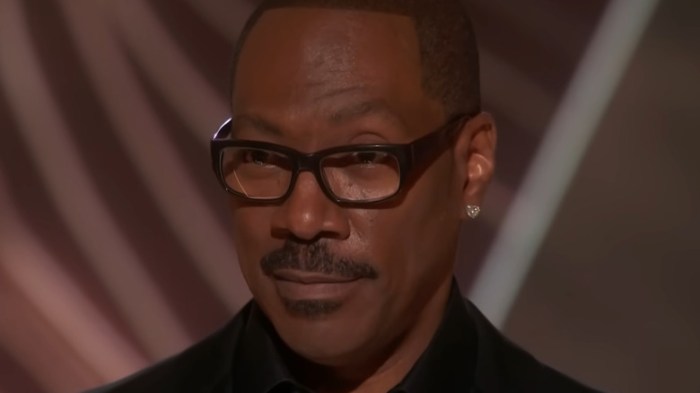 Eddie murphy explains why he name dropped will smith during his golden globes speech