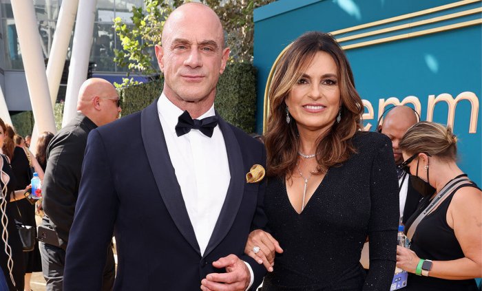 Chris meloni mariska hargitay and more mourn the death of law and order svu great richard belzer