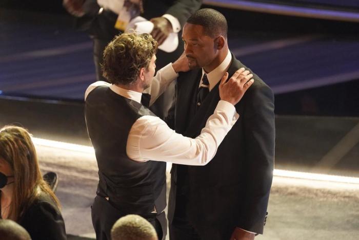 A Timeline Of Will Smith's Oscar Slap Will smiths oscar ban after the chris rock slap explained