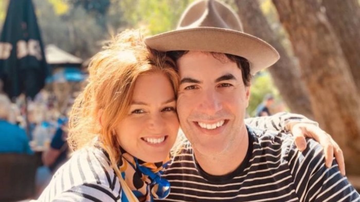 Isla fisher cohen baron sacha family sasha daughter unit kids bruno husband pictured their old baby marry busy depp johnny Isla fisher and husband sacha baron cohen vacationed in the caribbean and she wowed in strappy swimwear