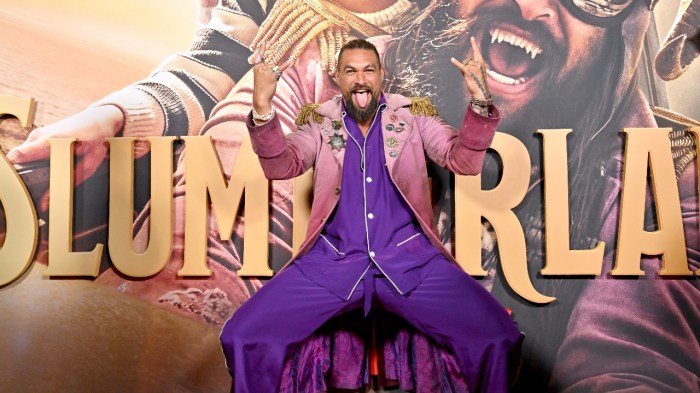 Momoa jason style baywatch getty evolution top Jason momoas epic year in fashion included red carpet pajamas and cheeky hawaiian malos
