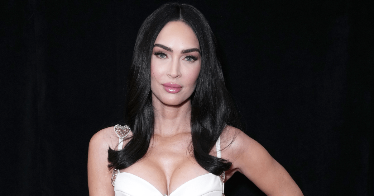 A fan asked megan fox if sophie lloyd led to possible break up with machine gun kelly but who is she