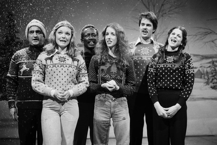The internet cant stop arguing about who the greatest snl cast member of all time is and im here for the comments