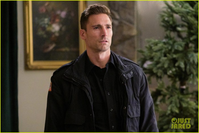 Hallmark star andrew walker praises network for telling real stories talks three wise men and a baby reunion