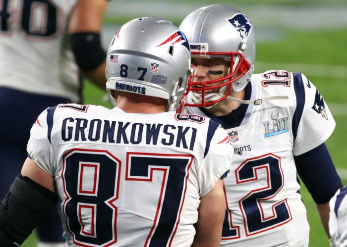 Rob gronkowski roasts tom bradys viral underwear pic after quarterback asks him did i do it right
