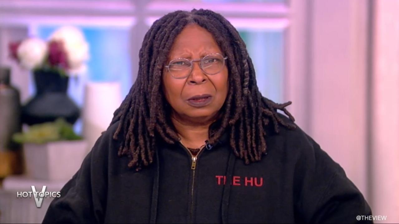 Whoopi goldberg got called an old broad on the view and actually handled it really well