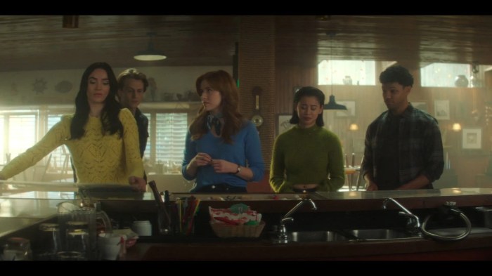 Does new amsterdams max goodwin still need closure about helen sharpe in the finale the bosses weigh in